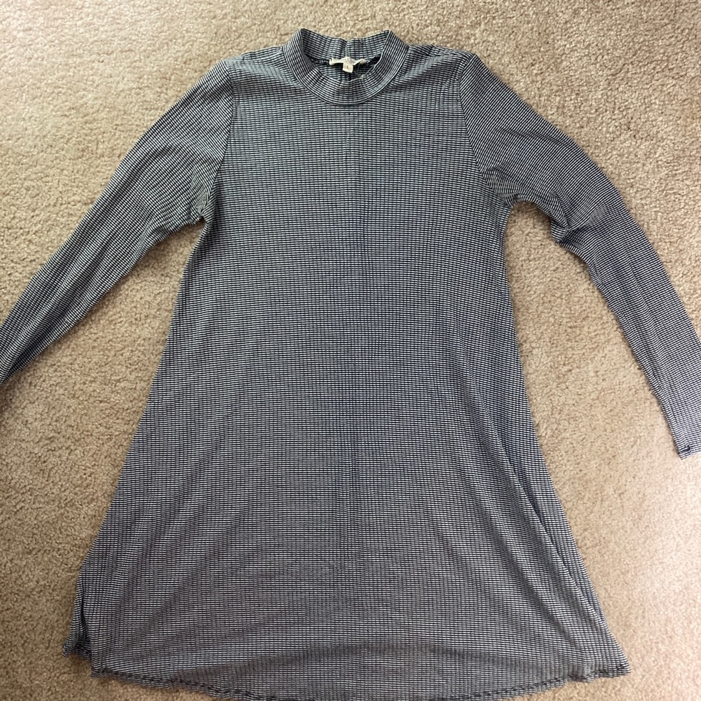 Tunic Dress Size L - Black & White pattern